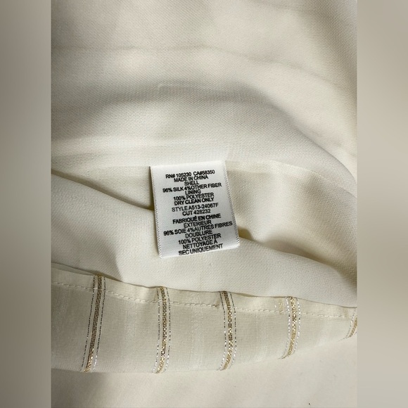 JOIE  Cream Aruna shimmer sleeveless split neckline top size S - Picture 11 of 13